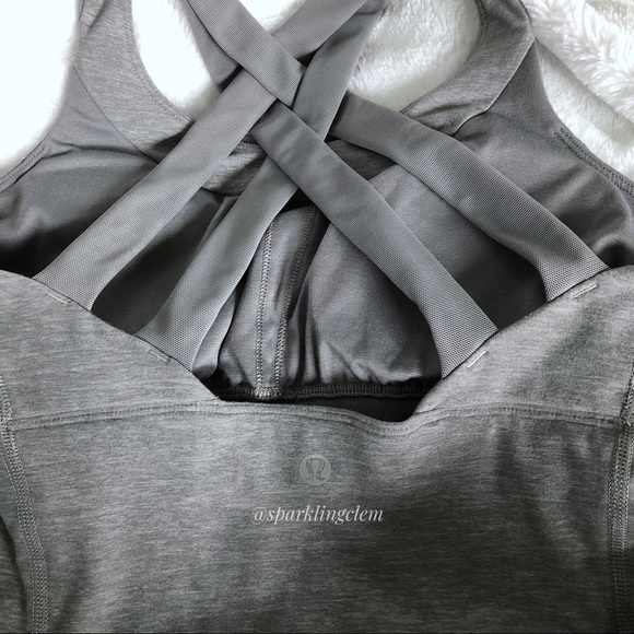 Lululemon tank criss-cross back w shelf bra+pads - Picture 5 of 6